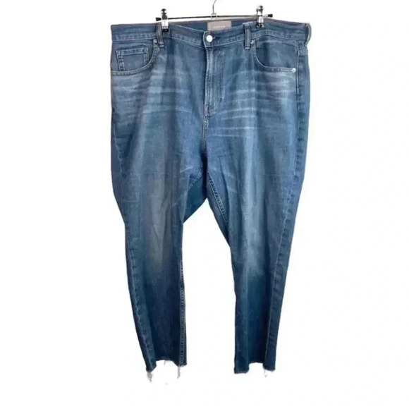 Everlane The‎ Cheeky Crip Straight Leg Jean With Raw Hem - Picture 1 of 6